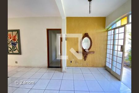 Casa à venda com 4 quartos, 187m² em Sagrada Família, Belo Horizonte
