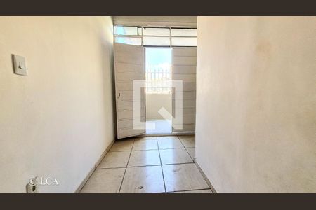 Casa à venda com 15 quartos, 350m² em Floresta, Belo Horizonte