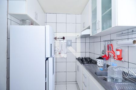 Apartamento à venda com 2 quartos, 45m² em Heliópolis, Belo Horizonte