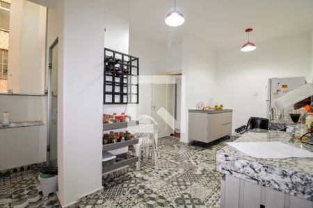 Apartamento à venda com 2 quartos, 110m² em Centro, Belo Horizonte