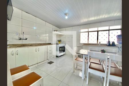 Casa à venda com 3 quartos, 191m² em Concórdia, Belo Horizonte