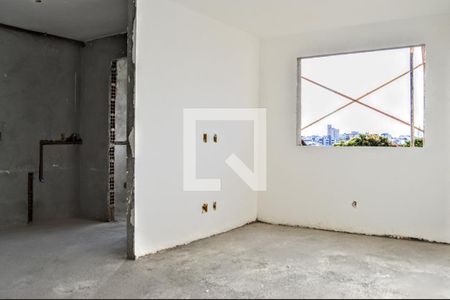 Apartamento à venda com 3 quartos, 77m² em Nova Floresta, Belo Horizonte