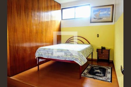 Casa à venda com 5 quartos, 330m² em Betânia, Belo Horizonte