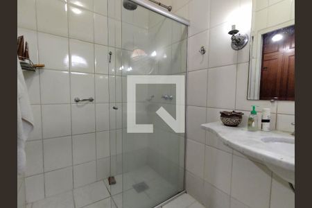 Casa para alugar com 320m², 3 quartos e 2 vagas