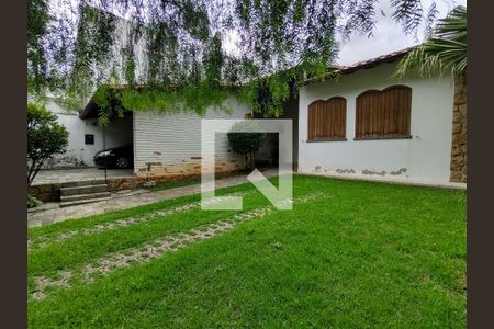 Casa para alugar com 320m², 3 quartos e 2 vagas