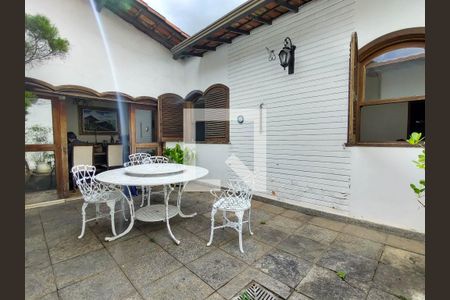 Casa para alugar com 320m², 3 quartos e 2 vagas