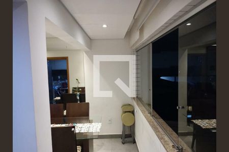 Apartamento à venda com 3 quartos, 61m² em Santa Mônica, Belo Horizonte