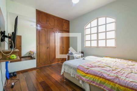 Casa à venda com 4 quartos, 366m² em Palmares, Belo Horizonte