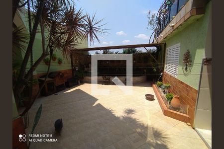 Casa à venda com 250m², 2 quartos e 3 vagas