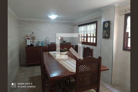 Casa à venda com 250m², 2 quartos e 3 vagas