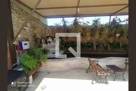 Casa à venda com 250m², 2 quartos e 3 vagas