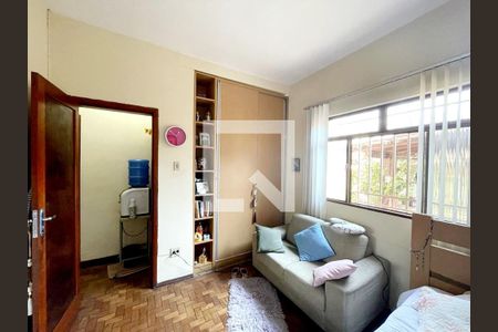 Casa à venda com 3 quartos, 192m² em Santa Inês, Belo Horizonte