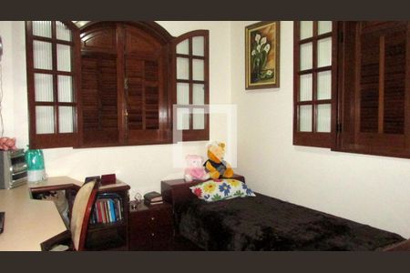 Casa à venda com 3 quartos, 360m² em Nova Cachoeirinha, Belo Horizonte