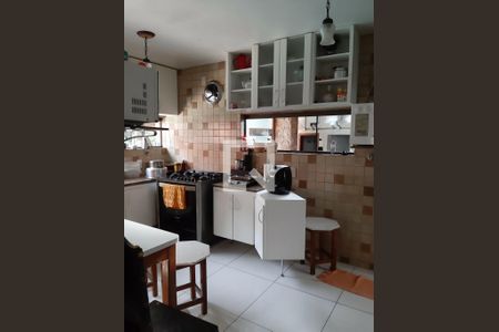 Casa à venda com 5 quartos, 436m² em Santa Amélia, Belo Horizonte