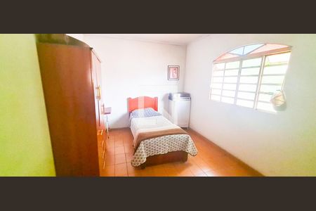 Casa à venda com 7 quartos, 268m² em Santa Terezinha, Belo Horizonte