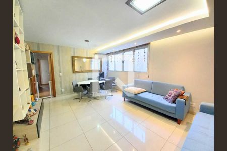 Apartamento para alugar com 3 quartos, 114m² em Santa Efigênia, Belo Horizonte