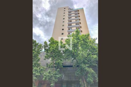 Apartamento à venda com 4 quartos, 145m² em Santa Efigênia, Belo Horizonte