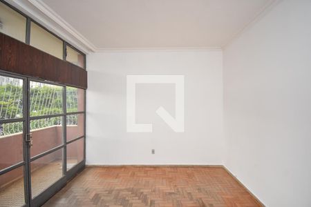 Apartamento à venda com 3 quartos, 110m² em Floresta, Belo Horizonte