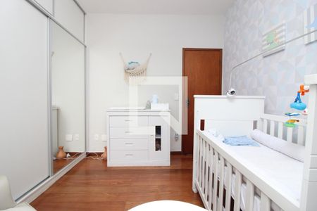 Apartamento à venda com 3 quartos, 208m² em Santo Antônio, Belo Horizonte