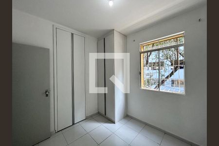 quarto 2 de apartamento à venda com 3 quartos, 95m² em Santo Antônio, Belo Horizonte