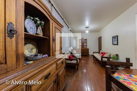 Apartamento à venda com 4 quartos, 130m² em Santo Antônio, Belo Horizonte