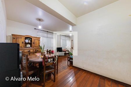 Apartamento à venda com 4 quartos, 130m² em Santo Antônio, Belo Horizonte