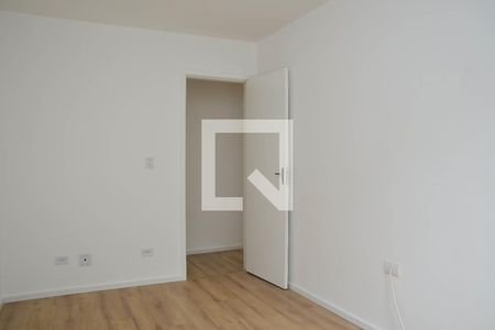 Quarto 1 de apartamento para alugar com 2 quartos, 56m² em Parque Rincão, Cotia