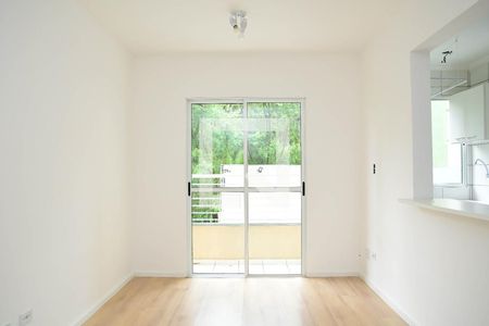 Sala de apartamento para alugar com 2 quartos, 56m² em Parque Rincão, Cotia