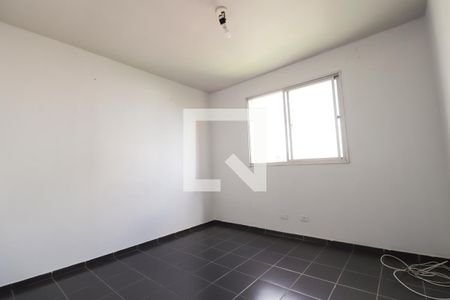 Quarto 2 de apartamento para alugar com 3 quartos, 80m² em Setor Negrão de Lima, Goiânia