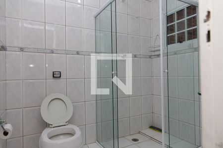 Banheiro Social de casa para alugar com 3 quartos, 120m² em Piraporinha, Diadema