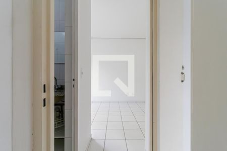 Corredor de apartamento à venda com 2 quartos, 58m² em Sacomã, São Paulo