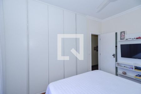 Casa à venda com 4 quartos, 257m² em Planalto, Belo Horizonte