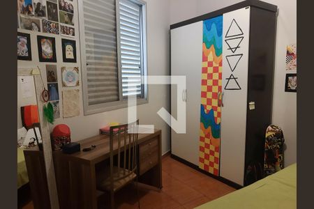Apartamento à venda com 3 quartos, 70m² em Heliópolis, Belo Horizonte