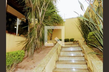 Casa à venda com 496m², 4 quartos e 6 vagas