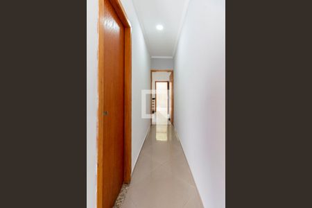 Corredor de casa para alugar com 3 quartos, 100m² em Parque Savoy City, São Paulo