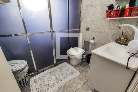 Casa para alugar com 150m², 3 quartos e 3 vagas Casa para alugar com 150m², 3 quartos e 3 vagasBanheiro