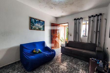 Casa para alugar com 150m², 3 quartos e 3 vagas Casa para alugar com 150m², 3 quartos e 3 vagasSala