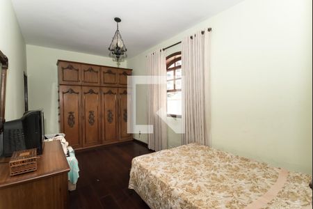 Casa à venda com 2 quartos, 182m² em Serra, Belo Horizonte