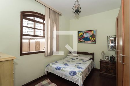 Casa à venda com 2 quartos, 182m² em Serra, Belo Horizonte