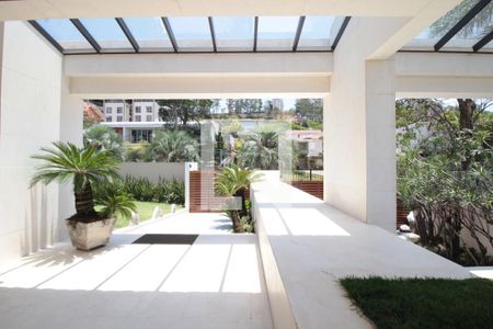 Casa à venda com 1224m², 4 quartos e 6 vagas