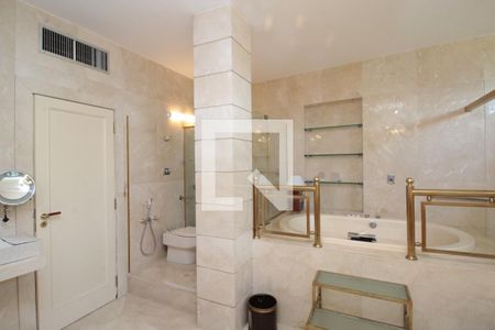 Casa à venda com 1224m², 4 quartos e 6 vagas