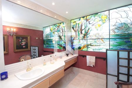 Casa à venda com 1224m², 4 quartos e 6 vagas