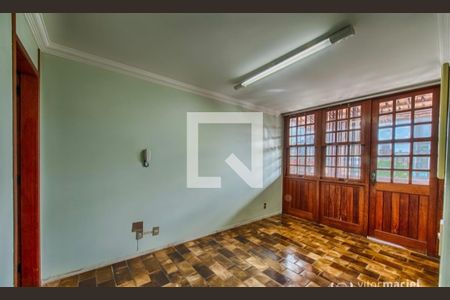 Casa à venda com 4 quartos, 360m² em Cidade Nova, Belo Horizonte