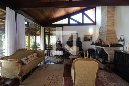 Casa à venda com 6 quartos, 523m² em Belvedere, Belo Horizonte