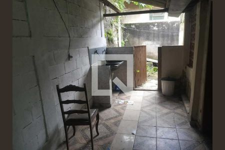 Casa à venda com 5 quartos, 240m² em Renascença, Belo Horizonte