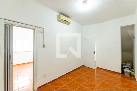 Sala de casa para alugar com 2 quartos, 130m² em Icaraí, Niterói