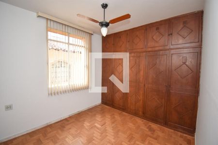 Apartamento para alugar com 3 quartos, 95m² em Vila Paris, Belo Horizonte