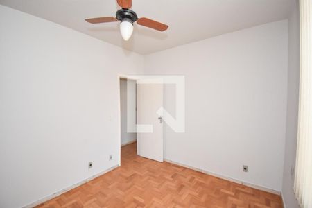 Apartamento para alugar com 3 quartos, 95m² em Vila Paris, Belo Horizonte