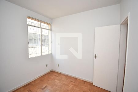 Apartamento para alugar com 3 quartos, 95m² em Vila Paris, Belo Horizonte