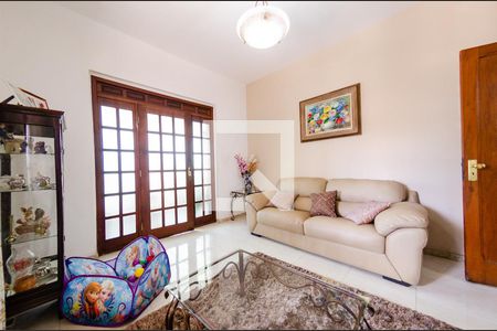 Sala de casa à venda com 4 quartos, 360m² em Prado, Belo Horizonte